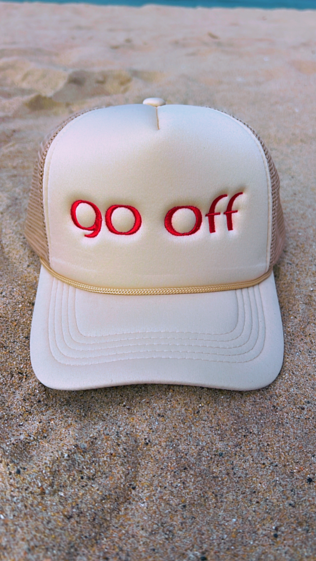 GO OFF LOGO TRUCKER HAT