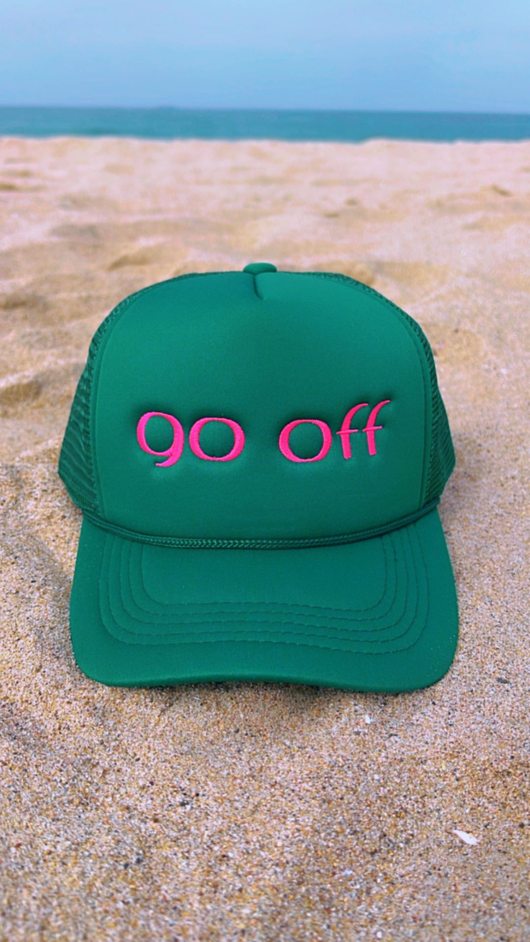 GO OFF LOGO TRUCKER HAT-GREEN/PINK