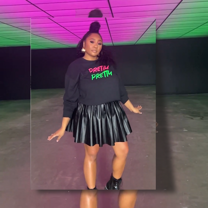 "PRETTY PRETTY" CREWNECK SWEATSHIRT